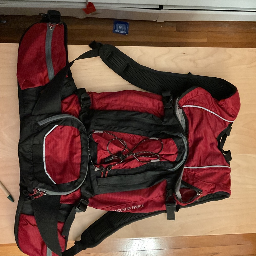 EMS Backpack - Picture 2 of 3